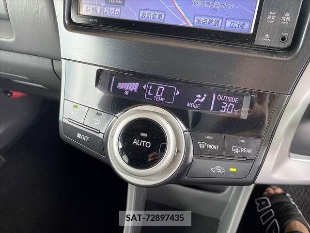 Toyota PRIUS ALPHA 2011-07 376296-22