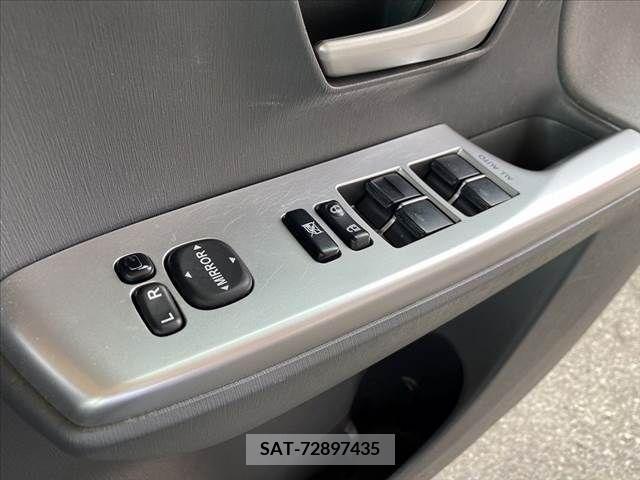 Toyota PRIUS ALPHA 2011-07 376296-27