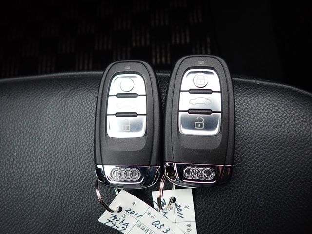 Audi Q5 2011-10 196625-28
