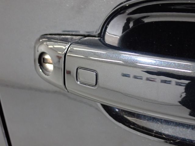 Audi Q5 2011-10 196625-10
