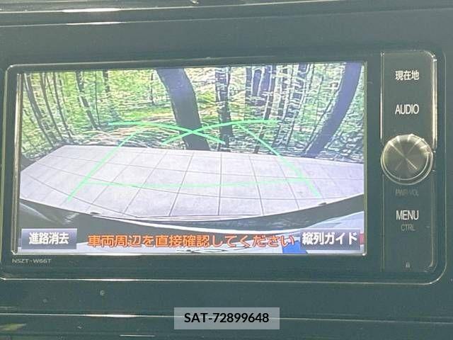 Toyota PRIUS 2017-08 393379-4
