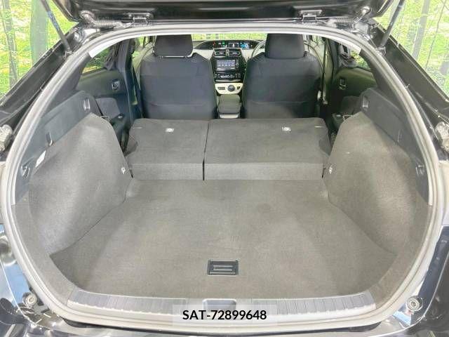 Toyota PRIUS 2017-08 393379-10