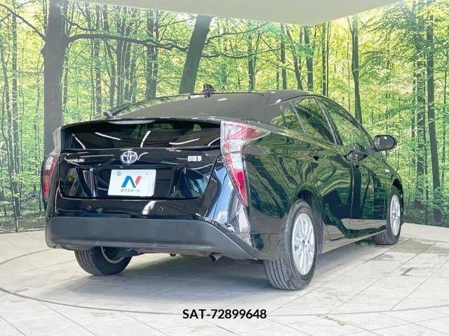 Toyota PRIUS 2017-08 393379-17