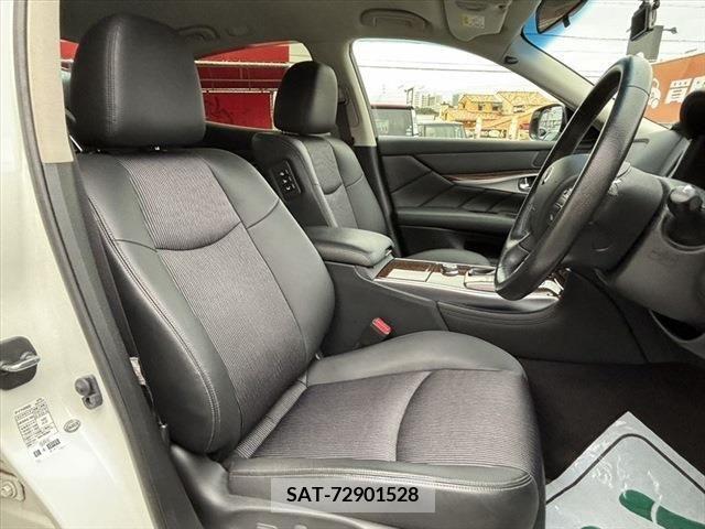 Nissan FUGA 2015-08 224594-19
