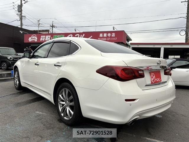 Nissan FUGA 2015-08 224594-6