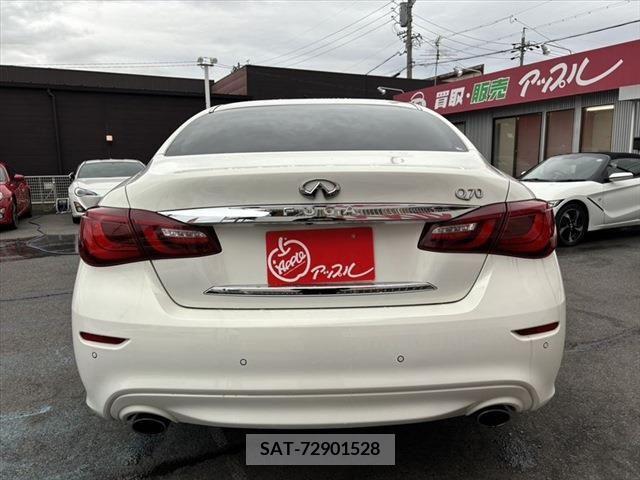 Nissan FUGA 2015-08 224594-5
