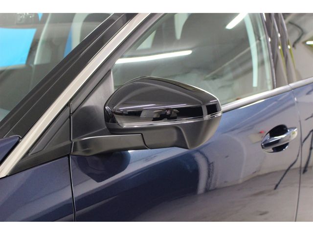 Peugeot 5008 2018-07 27445-28