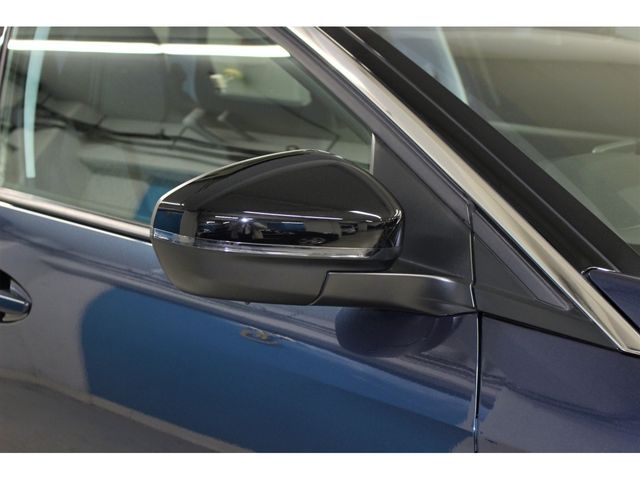 Peugeot 5008 2018-07 27445-27