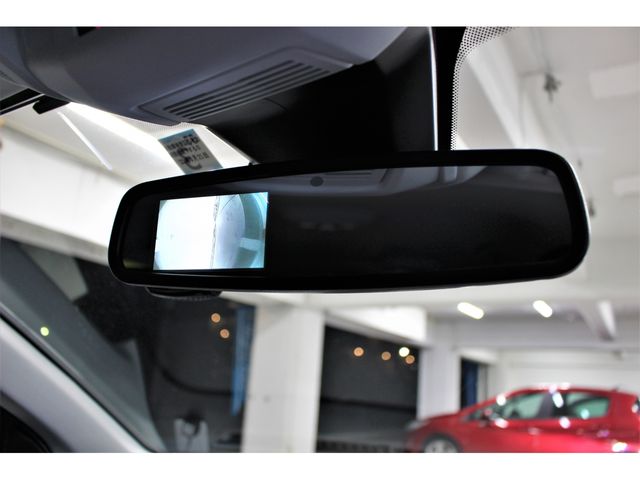 Peugeot 5008 2018-07 27445-23