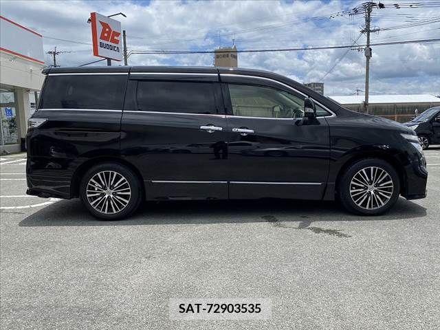 Nissan ELGRAND 2015-06 330840-11