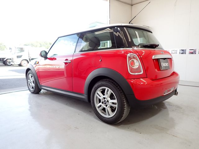 Bmw MINI 2013-09 18428-2