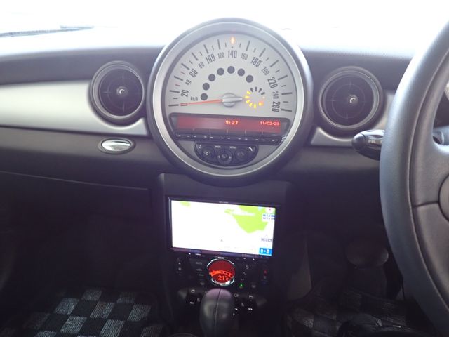 Bmw MINI 2013-09 18428-17