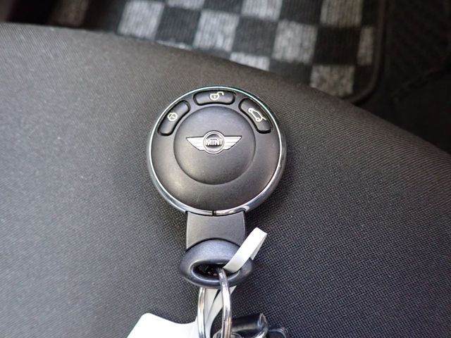 Bmw MINI 2013-09 18428-26
