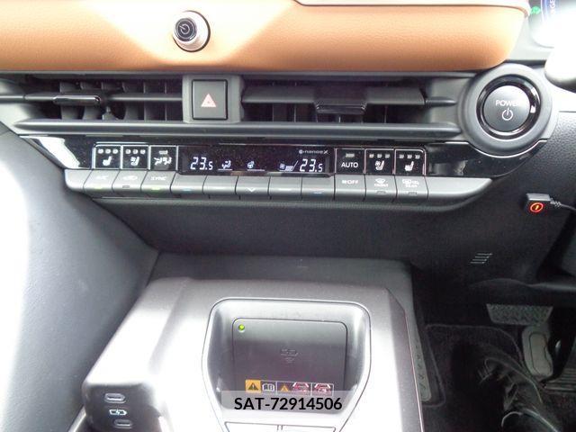 Toyota CROWN 2022-11 297731-10