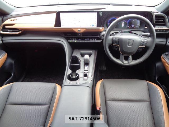 Toyota CROWN 2022-11 297731-1