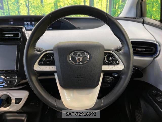 Toyota PRIUS 2015-12 281905-11