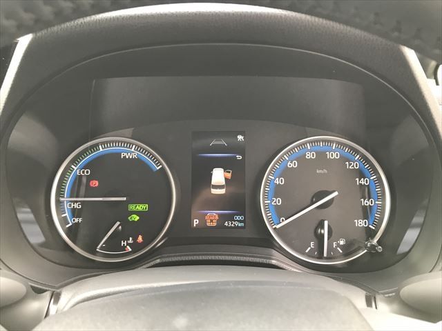 Toyota VOXY HYBRID 2023-06 190069-28