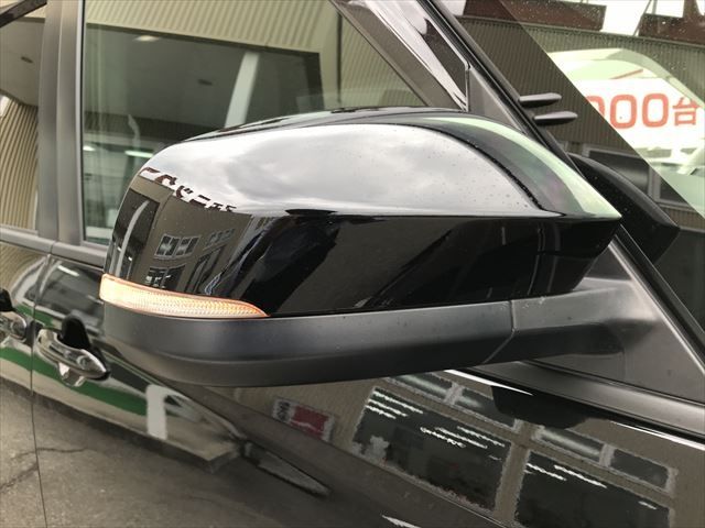 Toyota VOXY HYBRID 2023-06 190069-4