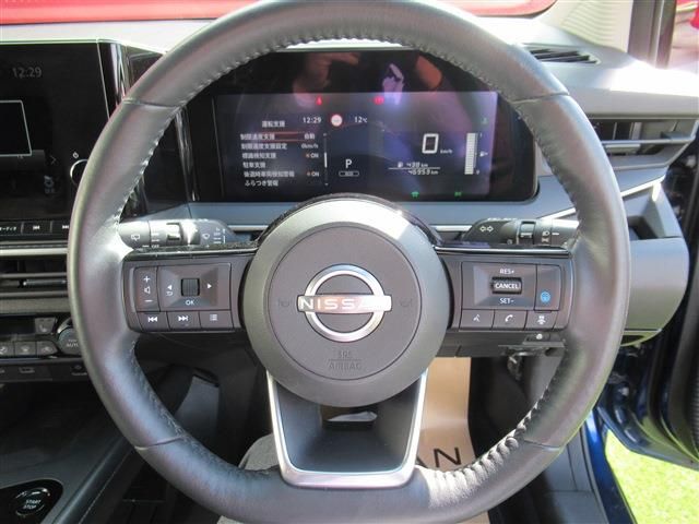 Nissan NOTE 2021-11 194728-8