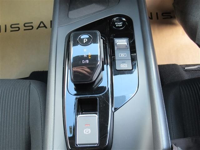 Nissan NOTE 2021-11 194728-12