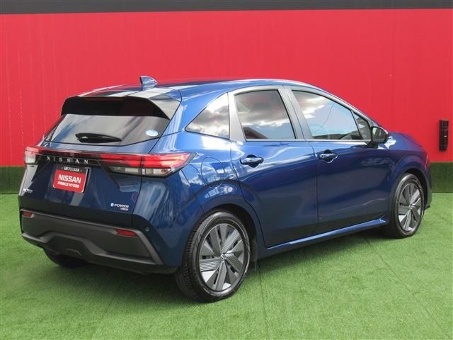 Nissan NOTE 2021-11 194728-28