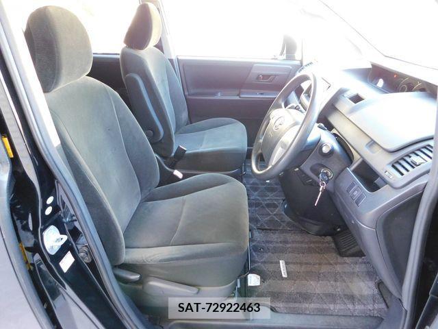 Toyota NOAH 2010-09 222737-8