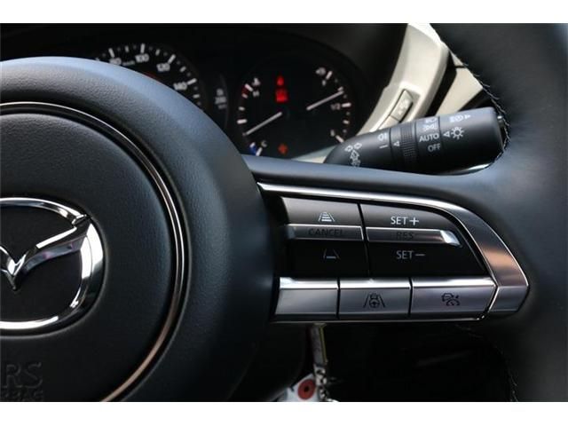 Mazda MX-30 2022-11 2322-12