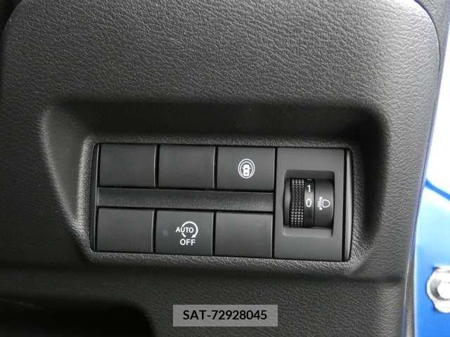 Mitsubishi EK X 2020-01 205690-11