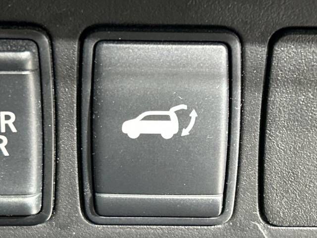 Nissan X-TRAIL 2018-03 189432-4