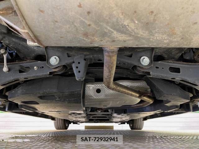 Toyota C-HR 2017-06 346203-15