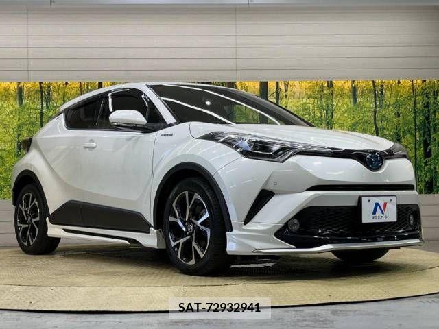 Toyota C-HR 2017-06 346203-12