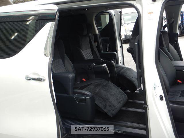 Toyota ALPHARD 2017-05 232184-5