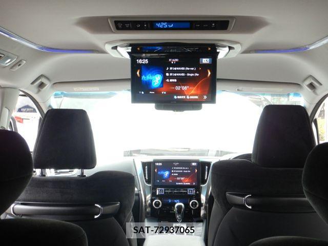 Toyota ALPHARD 2017-05 232184-16