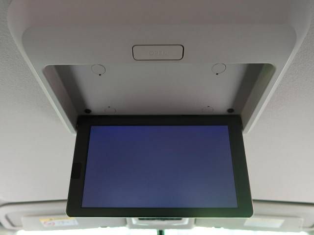 Nissan SERENA 2017-03 21502-2