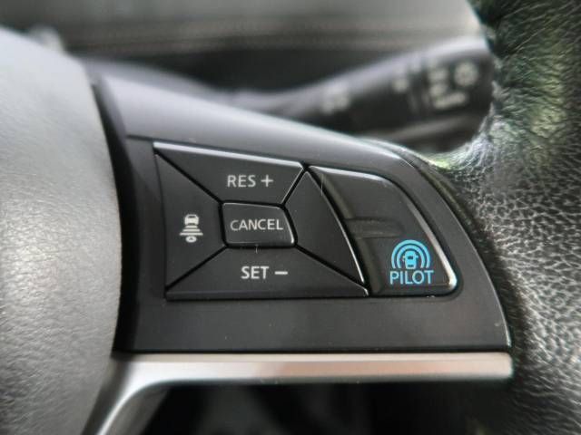Nissan SERENA 2017-03 21502-4