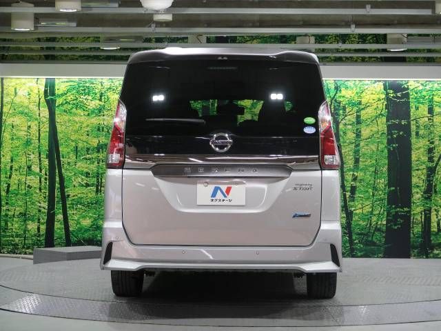 Nissan SERENA 2017-03 21502-16
