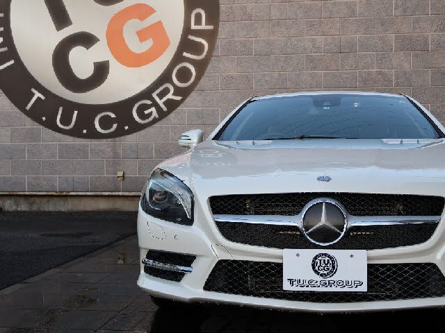 Mercedes Benz SL-CLASS 2013-08 182750-4