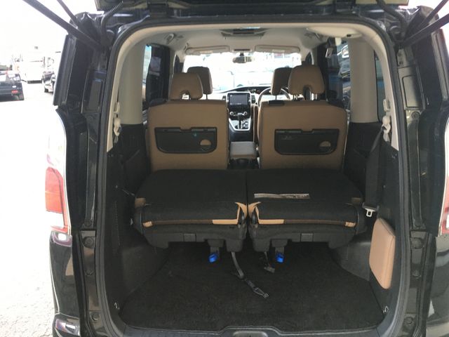 Nissan SERENA 2016-08 181651-18