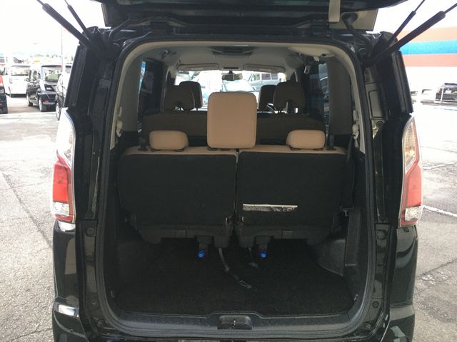 Nissan SERENA 2016-08 181651-15