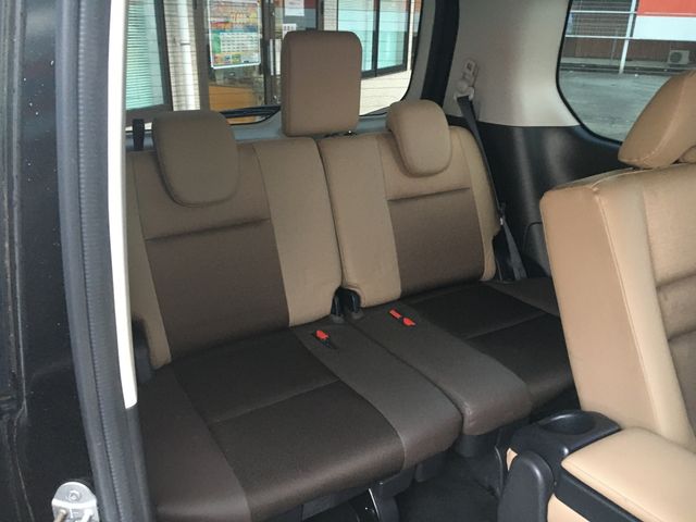 Nissan SERENA 2016-08 181651-10