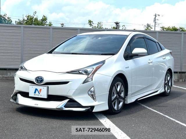 Toyota PRIUS 2018-05 322317-16