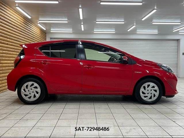 Toyota AQUA 2018-11 214754-17