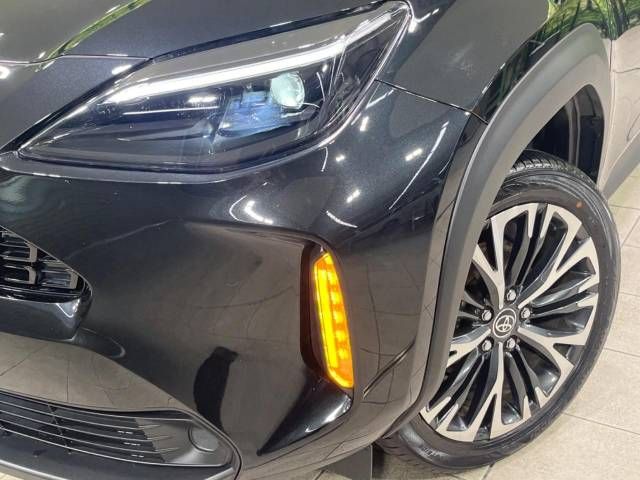 Toyota YARIS CROSS 2023-04 27987-12