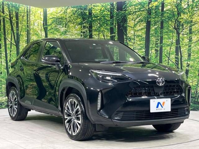Toyota YARIS CROSS 2023-04 27987-16