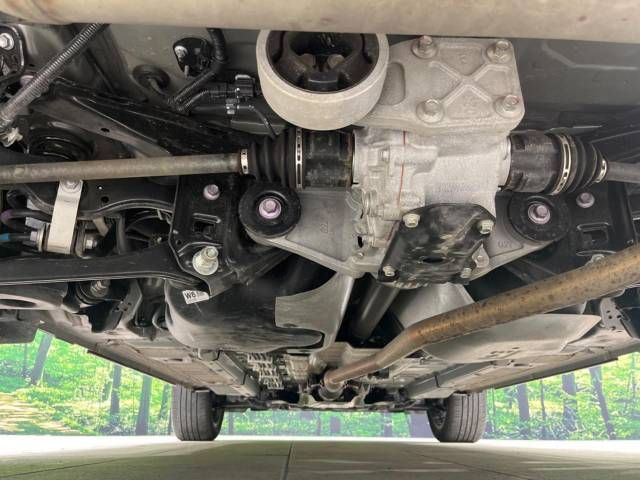 Toyota YARIS CROSS 2023-04 27987-19