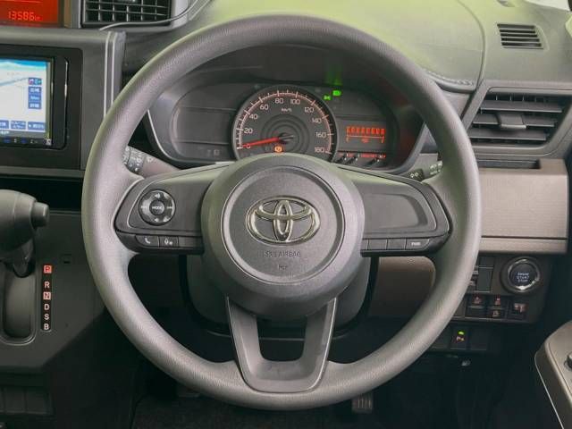 Toyota ROOMY 2023-05 28379-11