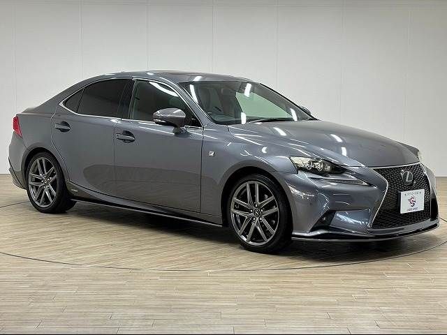 Lexus IS 2013-05 14296-13