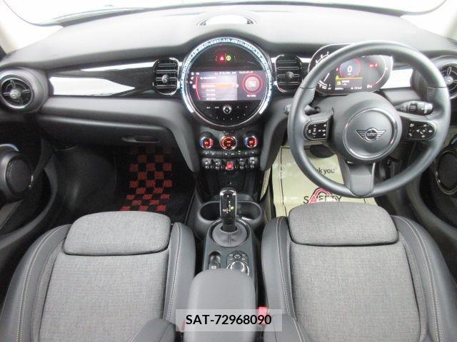 Bmw MINI 2022-09 319673-1