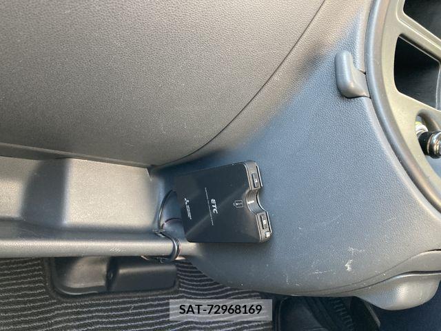 Subaru SAMBAR 2016-08 251074-18