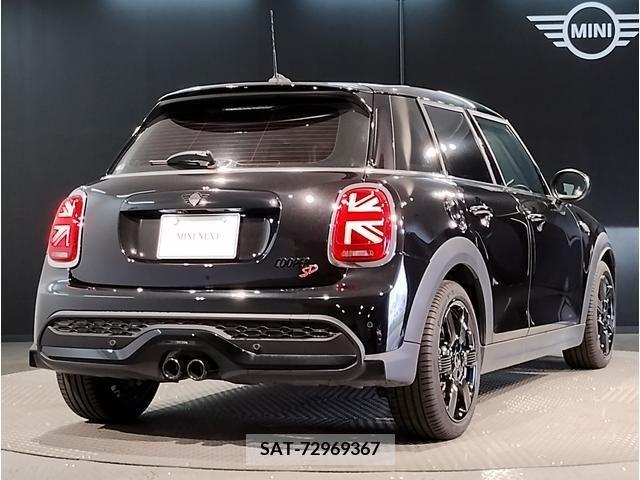 Bmw MINI 2022-01 203926-2